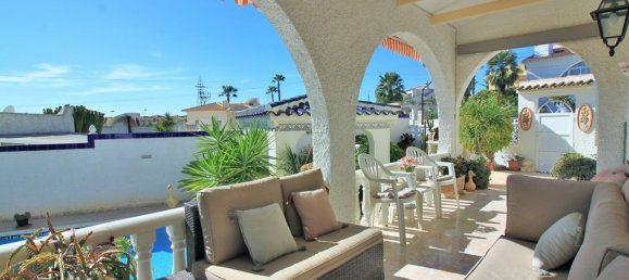 Вилла с 6 спальнями в Аликанте, Испания № 176617 7