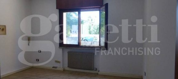2 rooms Office in Treviso, Italy No. 365209 8
