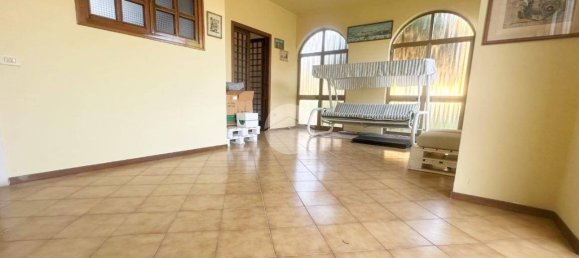 3 bedrooms Villa in Manerbio, Italy No. 374384 6