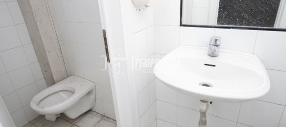 250m² Commercial property in Bologna, Italy No. 285194 8