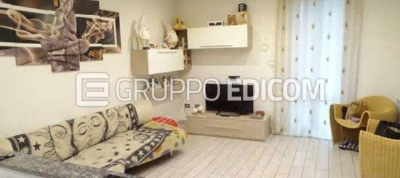 Apartamento de 3 divisões em Fagnano Olona, Italy N.º 8919 4