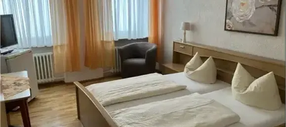 Отель, гостиница с 17 комнатами в Хасберге, Германия № 196497 18