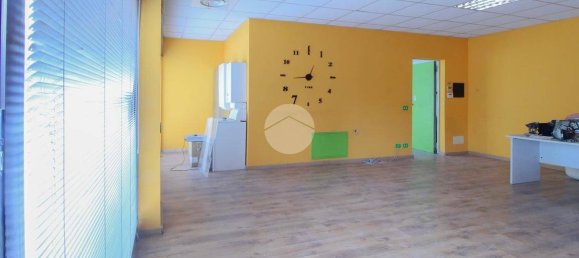 4-salle Propriété commerciale à Vaprio d'Adda, Italy No. 275768 10