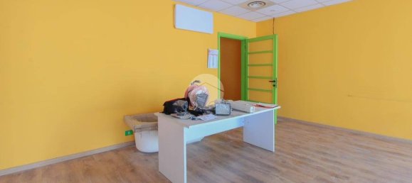 4-salle Propriété commerciale à Vaprio d'Adda, Italy No. 275768 4