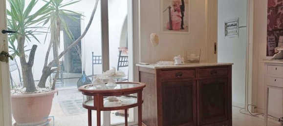 Apartamento de 2 divisões em Trani, Italy N.º 7079 8