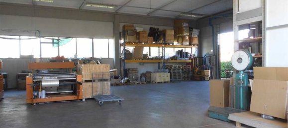 500m² Warehouse in Montale, Italy No. 319384 3