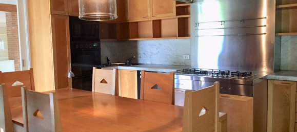 5 bedrooms Villa in Roncade, Italy No. 229524 13