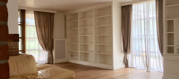 5 bedrooms Villa in Roncade, Italy No. 229524 11