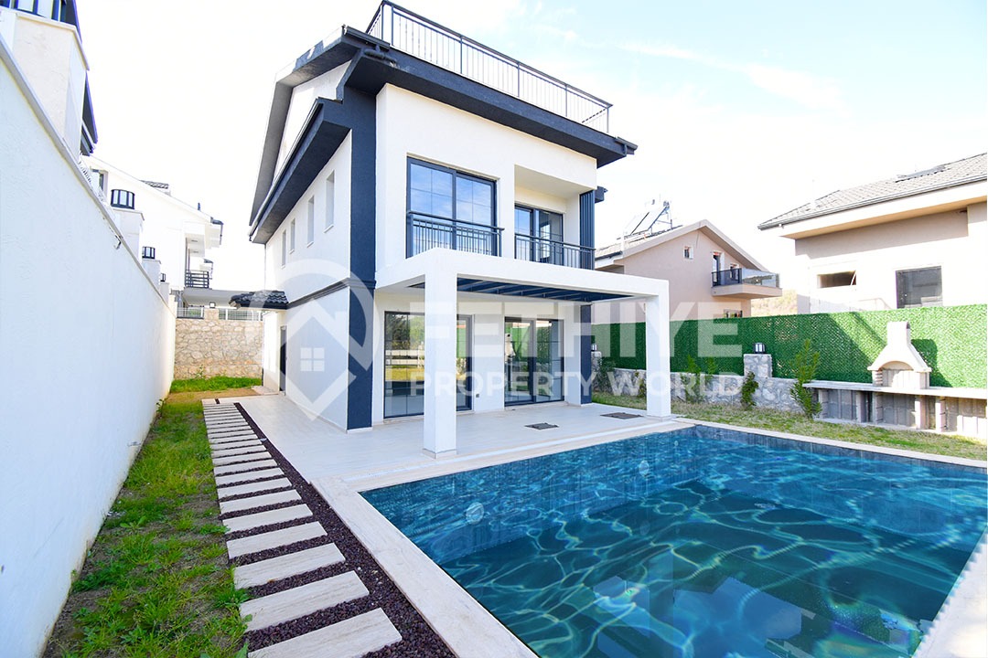 Villa 4+1 in Fethiye, Turkey, Nr. 11001