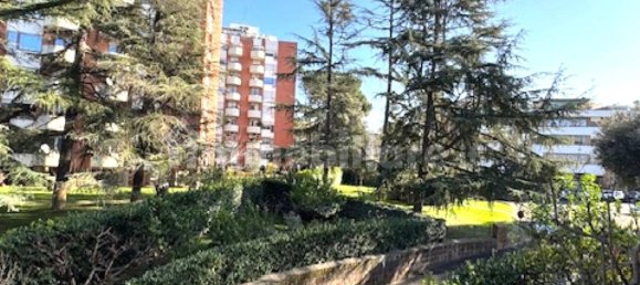 4 bedrooms Apartment in Rome, Italy No. 308784 32