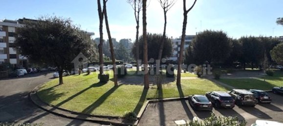 4 bedrooms Apartment in Rome, Italy No. 308784 10