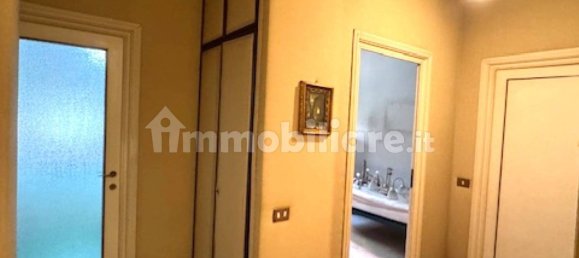 4 bedrooms Apartment in Rome, Italy No. 308784 20