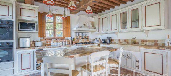 6 chambres Maison à Volterra, Italy No. 53705 39