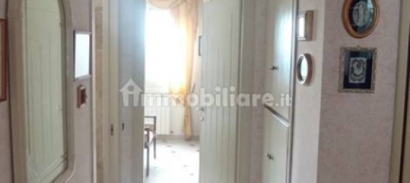 3 Schlafzimmer Wohnung in Pomezia, Italy, Nr. 163752 10