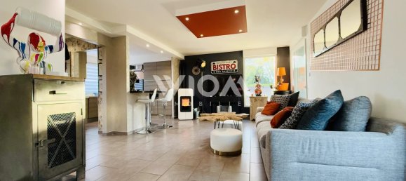 Casa de 3 dormitorios en Tilloy-les-Mofflaines, France No. 56556 4