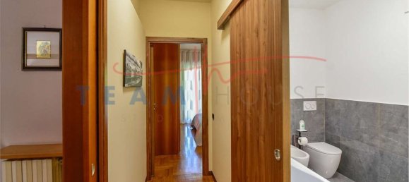 3 bedrooms Apartment in Seregno, Italy No. 364324 17