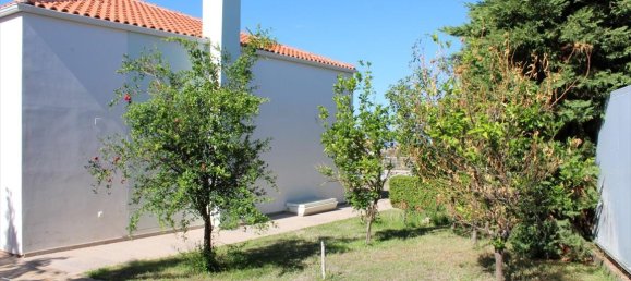 6 bedrooms Villa in Phthiotis, Greece No. 6395 9