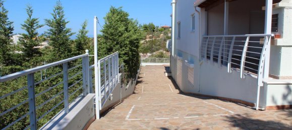 6 bedrooms Villa in Phthiotis, Greece No. 6395 7