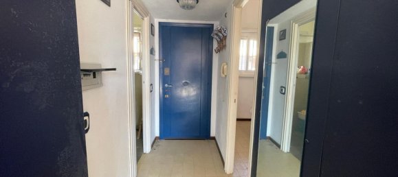 2 rooms Apartment in Pomezia, Italy No. 52184 8