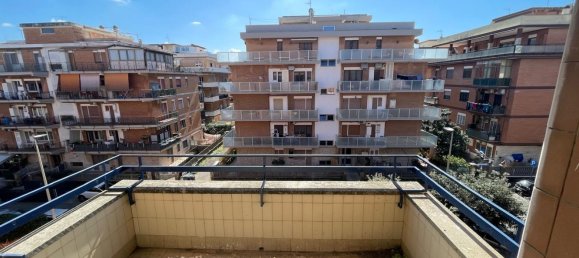 2 rooms Apartment in Pomezia, Italy No. 52184 11