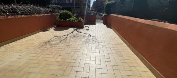 2 rooms Apartment in Pomezia, Italy No. 52184 5