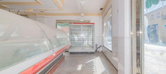 82m² Commercial property in Armilla, Spain No. 97866 12