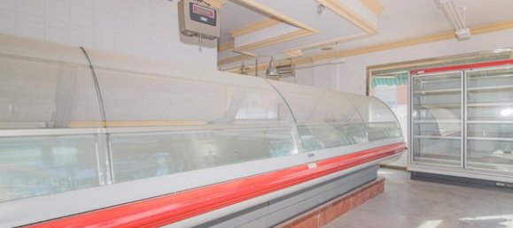 82m² Commercial property in Armilla, Spain No. 97866 13