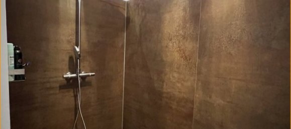 Duplex T2 em Dresden, Germany N.º 12570 18