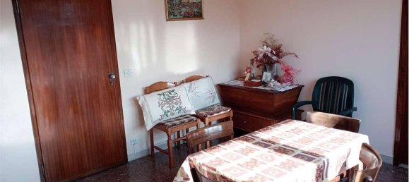 5 rooms House in Volpago del Montello, Italy No. 27429 6