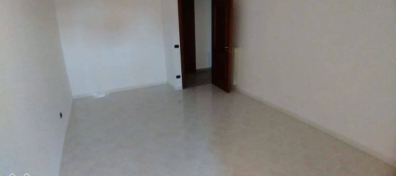 Villa de 7 dormitorios en Giugliano in Campania, Italy No. 350050 10