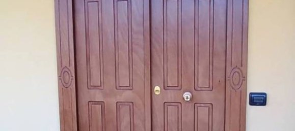 Villa de 7 dormitorios en Giugliano in Campania, Italy No. 350050 3