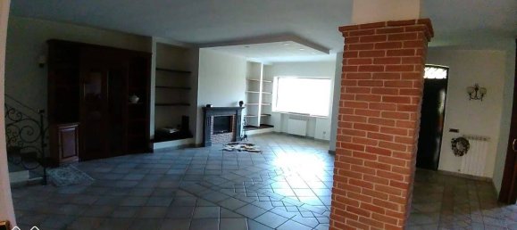 Villa de 7 dormitorios en Giugliano in Campania, Italy No. 350050 9