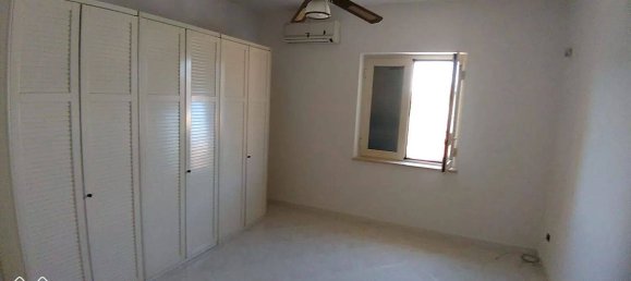 Villa de 7 dormitorios en Giugliano in Campania, Italy No. 350050 7