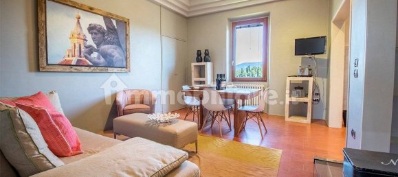 2 bedrooms Penthouse in Florence, Italy No. 337543 12