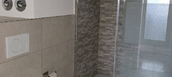 Квартира с 2 спальнями в Оффенбах ам Майн, Германия № 64476 3