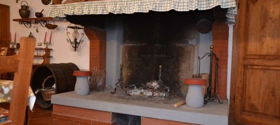 Villa de 8 dormitorios en Terricciola, Italy No. 363591 13