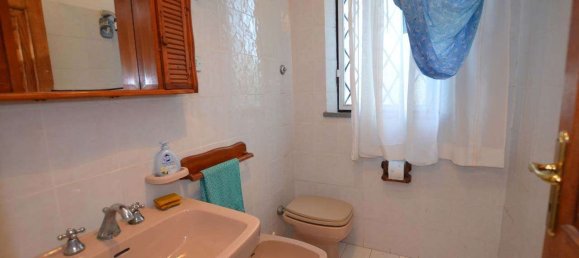 Villa de 8 dormitorios en Terricciola, Italy No. 363591 23