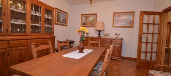 Villa de 8 dormitorios en Terricciola, Italy No. 363591 27