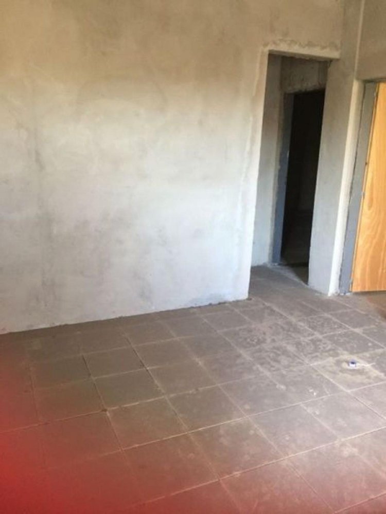 Terreno en Almirante Brown, Argentina No. 115920