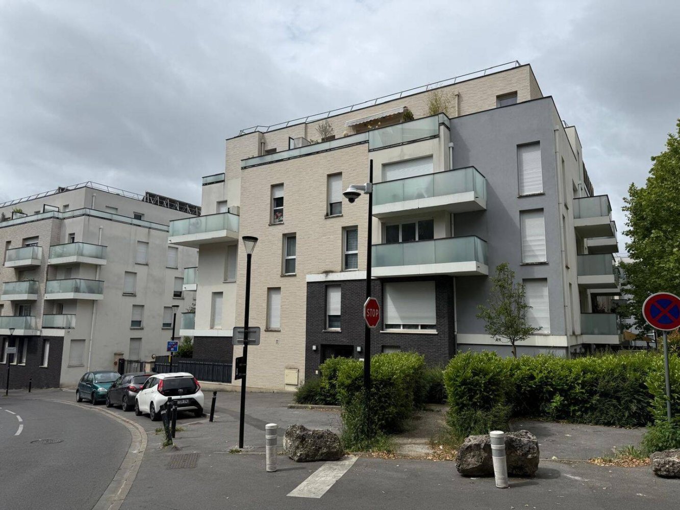 2 bedrooms Apartment in Thorigny-sur-Marne, France No. 328384
