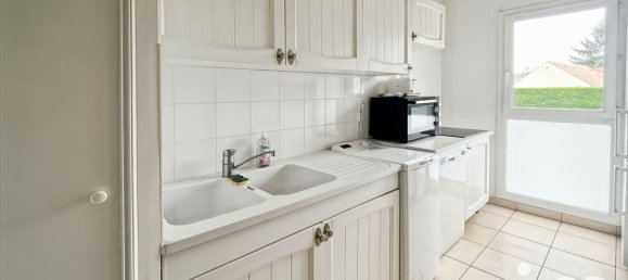 Apartamento de 1 dormitorio en Lamorlaye, France No. 152595 5