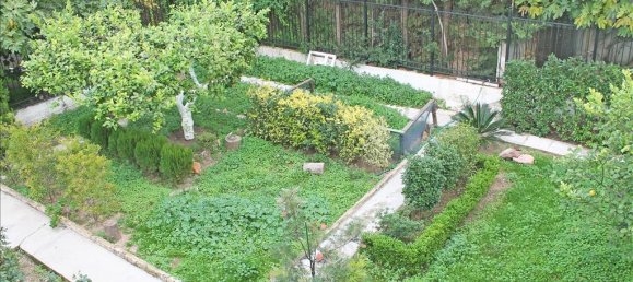 5 Schlafzimmer Gewerbliche Immobilie in Voula, Greece, Nr. 6846 9