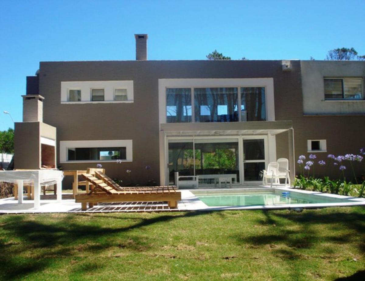4 bedrooms House in Maldonado, Uruguay No. 56