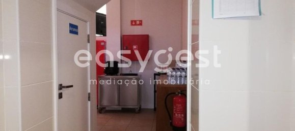 Propiedad comercial en Oliveira do Bairro, Portugal 245 m² No. 78290 19