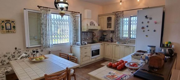 3 bedrooms Villa in Lefkimmi, Greece No. 416 4