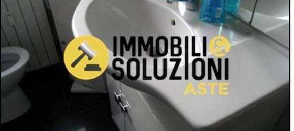 2 rooms Apartment in Varese, Italy No. 99371 20