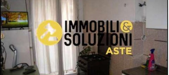 2 rooms Apartment in Varese, Italy No. 99371 11