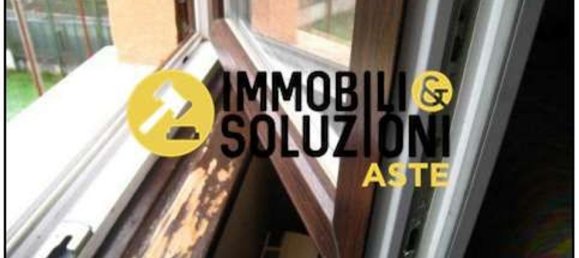 2 rooms Apartment in Varese, Italy No. 99371 23