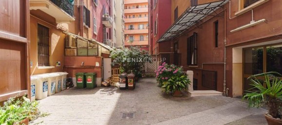 2 rooms Apartment in Milan, Italy No. 246872 3