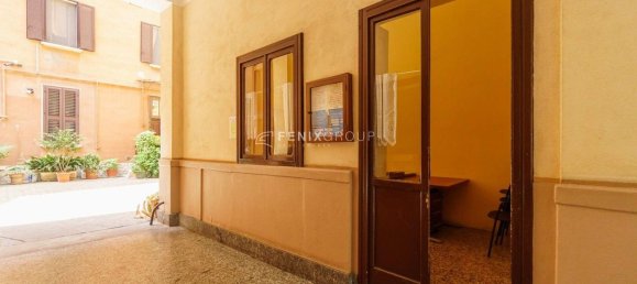 2 rooms Apartment in Milan, Italy No. 246872 8
